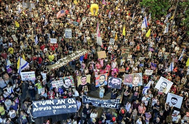 Radio Jai-Familias de rehenes protestarán en la embajada de EE.UU.; Trump dice que 10 cautivos serán liberados pronto