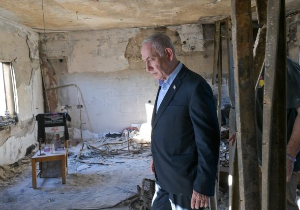 Radio Jai: "Di-s también bendecirá a Nir Oz en su resurgimiento" Netanyahu