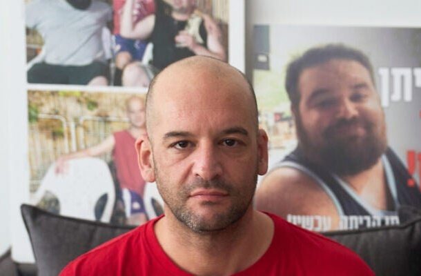 Radio Jai: Ex rehenes: "Cuando hay menos comida, también hay menos para los rehenes" en Gaza