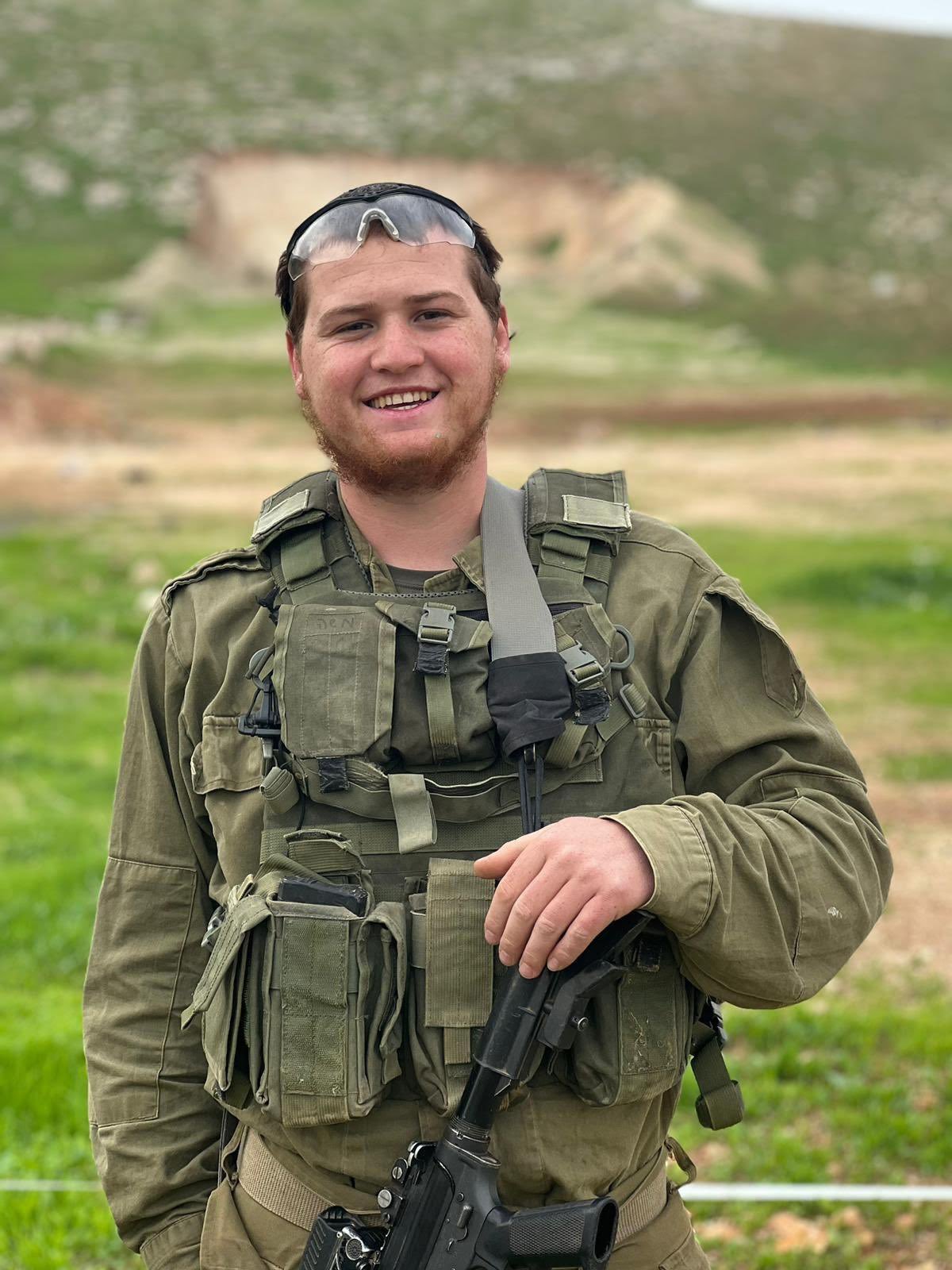 Sargento Primero Moshe Shmuel Noll, 21