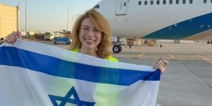Radio Jai:La famosa actriz de Law & Order que se convirtió en «embajadora» de Israel