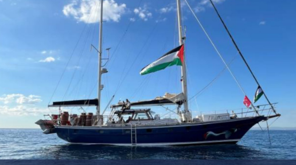 Radio Jai-Israel se apodera del último barco de la flotilla, se prepara para deportar a cientos, mientras más barcos zarpan hacia Gaza