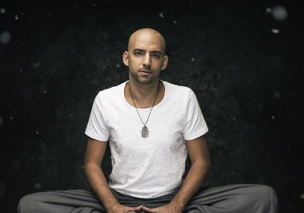 Radio Jai: Idan Reichel: "Mi esposa me dijo: 'Me voy de aquí y me llevo a los niños, ¿vienes?. Le dije que no"