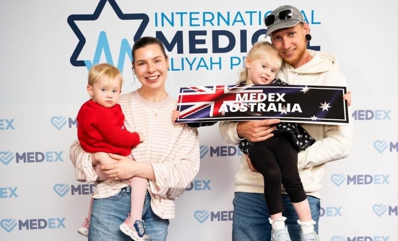 Radio Jai-100 médicos australianos se preparan para emigrar a Israel
