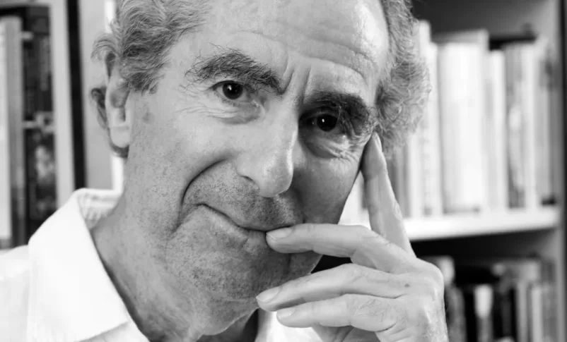 Radio Jai-El último biógrafo de Philip Roth quiere que los judíos lo lean de nuevo, sin culpa