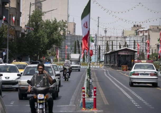 Radio Jai-Encuesta revela que el 90% de los iraníes se opone en secreto a su gobierno