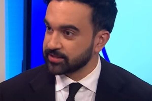 Radio Jai-Casi la mitad de los israelíes no irán a la ciudad de Nueva York con Mamdani como alcalde