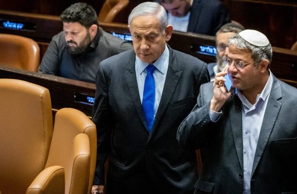 Radio Jai-Los legisladores israelíes critican el plan de Trump y exigen a Netanyahu que rechace el 'camino' estadounidense hacia el Estado palestino