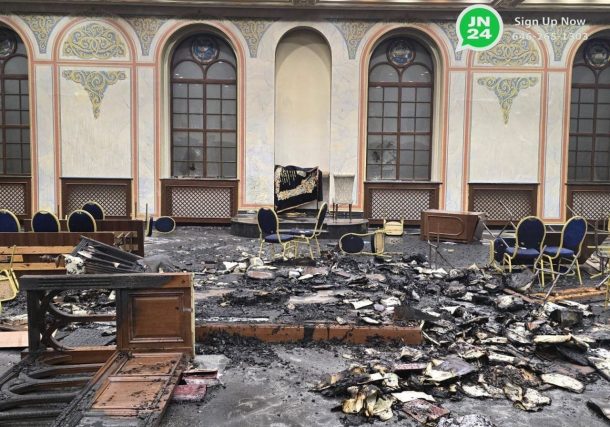 Radio Jai-Sinagoga histórica ucraniana incendiada
