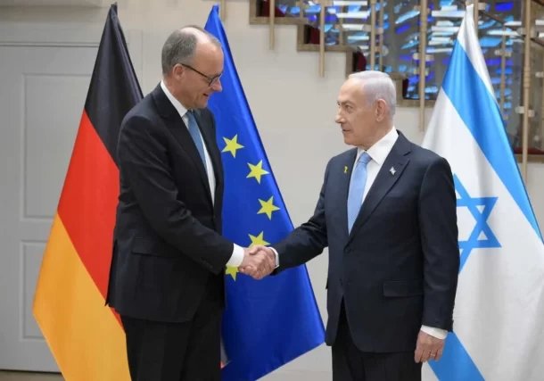 Radio Jai-Merz en Israel para su primera visita como canciller alemán