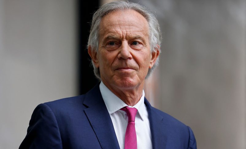 Radio Jai-Tras la presión de los estados árabes y musulmanes, Blair fue retirado de la 'junta de paz' de Gaza