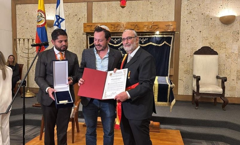 Radio Jai-Bogotá: Distinción al Gran Rabino Alfredo Goldschmidt