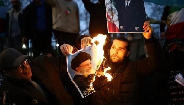 Radio Jai- Irán restablece parcialmente el acceso a internet, mientras lanza una fuerte advertencia a Argentina