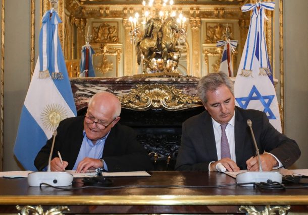 Radio Jai:Argentina e Israel firmaron un Memorándum de Entendimiento en materia de turismo