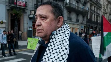 Radio Jai-Denunciado Luis D’Elía el hombre de la Guardia Revolucionaria de Irán en Argentina