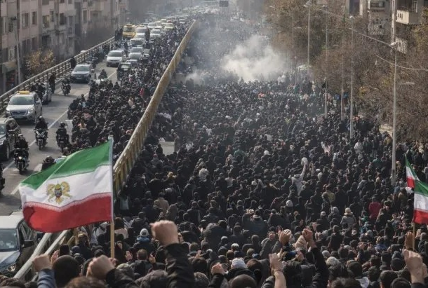 Radio Jai:Un disidente iraní nominado al Oscar advierte que la guerra podría descarrilar las esperanzas de democracia