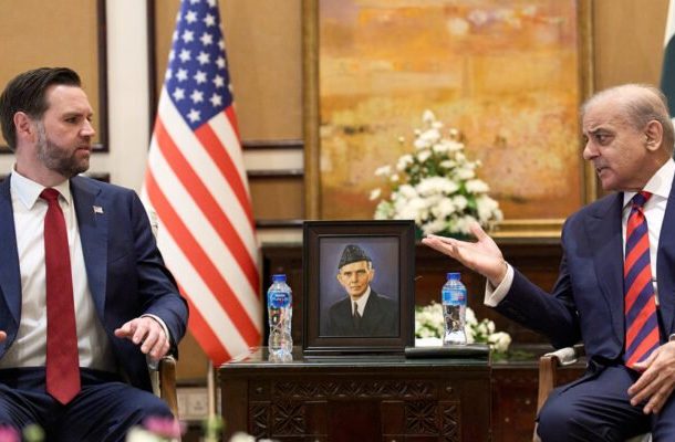Radio Jai-EE. UU. e Irán planean nuevas negociaciones de alto el fuego a pesar del bloqueo: informe