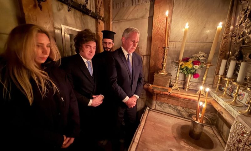 Radio Jai: El Presidente Milei rindió homenaje al Papa Francisco en el Santo Sepulcro