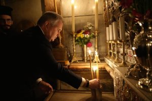 Radio Jai: El Presidente Milei rindió homenaje al Papa Francisco en el Santo Sepulcro