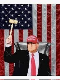 Radio Jai-Trump: A Dios rogando y con el mazo dando