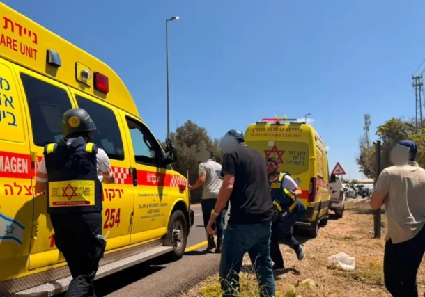 Radio Jai-Un muerto y cinco heridos en tiroteo en el centro de Israel