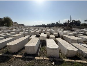 Radio Jai: Comienzan los trabajos de restauración en el principal cementerio judío de Damasco
