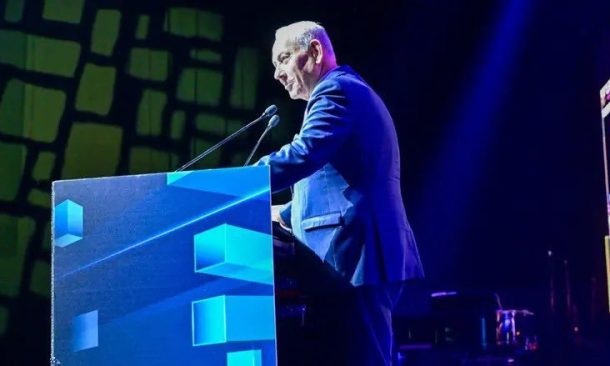 Radio Jai:Netanyahu: "Hay momentos en los que debes saber cómo decirle incluso al Presidente de los Estados Unidos por qué estamos luchando"