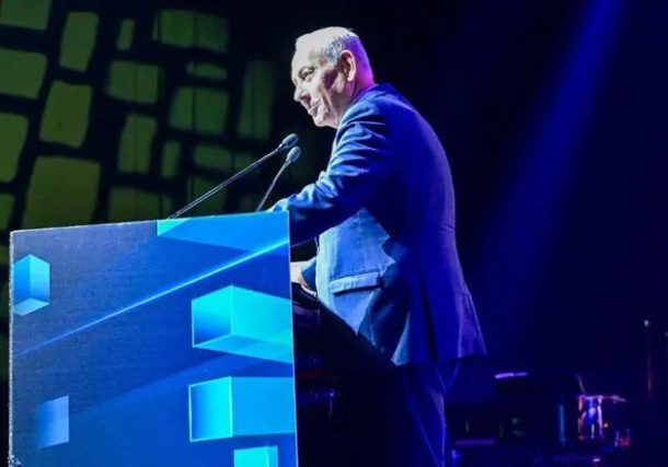 Radio Jai:Netanyahu: "Hay momentos en los que debes saber cómo decirle incluso al Presidente de los Estados Unidos por qué estamos luchando"