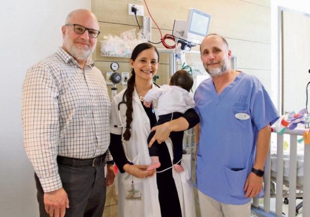 Radio Jai: Hito mundial en medicina: la inyección de un gen sano directamente en el cerebro de un bebé con una grave enfermedad genética.