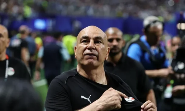 Radio Jai:​ La hipocresía de Hossam Hassan: Lágrimas en la cancha, desprecio en las leyes