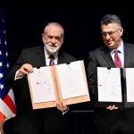 Radio Jai-La firma de la nueva embajada estadounidense y el eje contra Irán